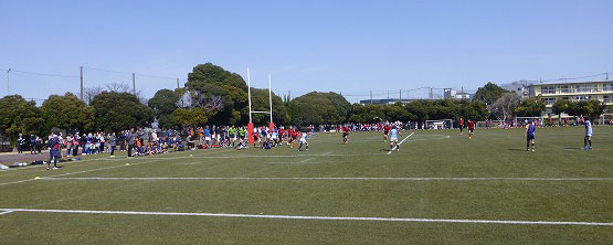 頑張れ、早春の小学ラグビー競技会